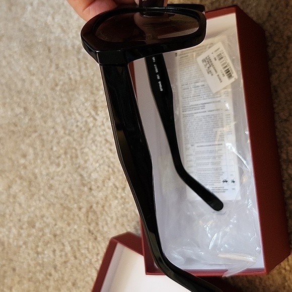 *SALE! NWT Salvatore Ferragamo Sunglasses SF894S 55-17-140 - Picture 10 of 10
